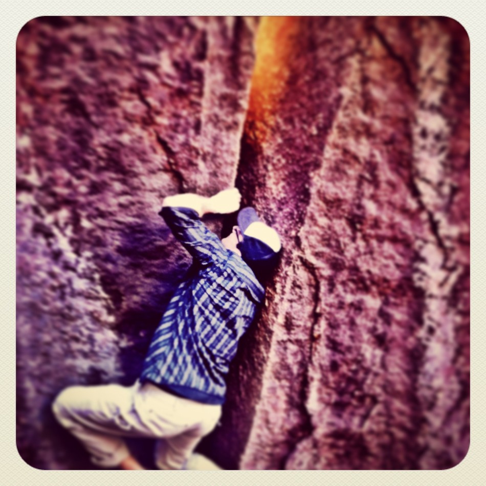 Speaking of flailing, this is my new project, a 5.12 offwidth boulder problem. Got cut down to size this weekend after getting back to Utah!